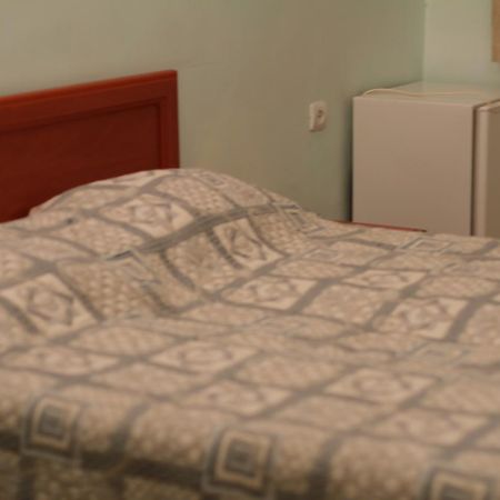 Zvartnots Hotel Цахкадзор Екстериор снимка