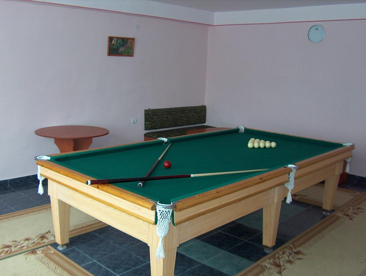 Zvartnots Hotel Цахкадзор Екстериор снимка